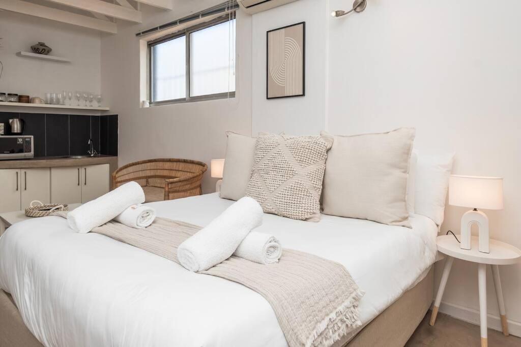 Close To Promenade - Stylish Apartment *